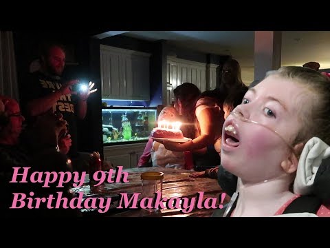candy mccarthy add Makayla Minx photo