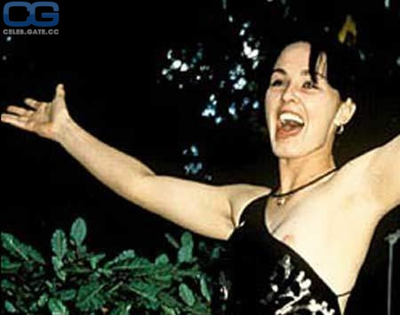 ahmed bahloul add Martina Hingis Nude photo