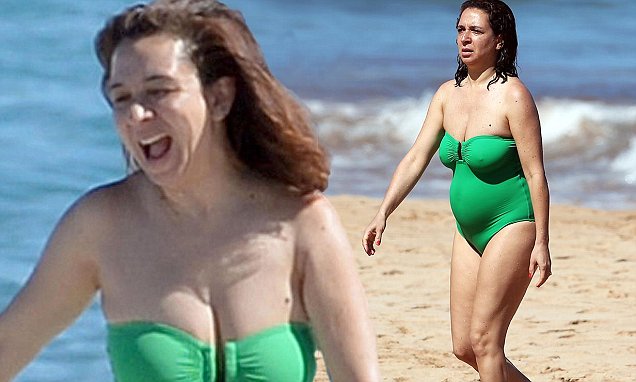 andre saga add Maya Rudolph Nude photo