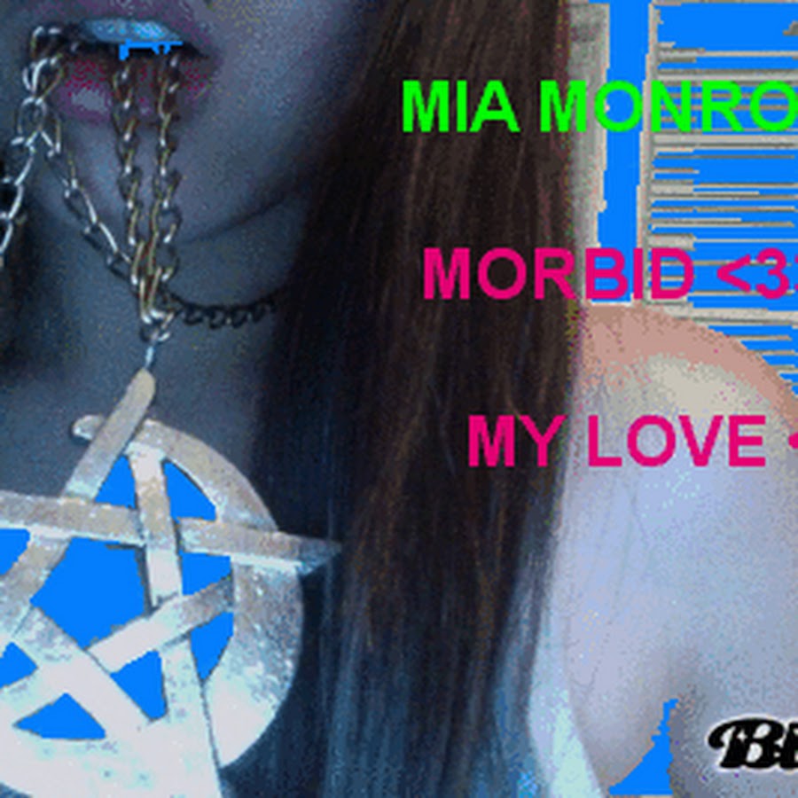 bull horn add Mia Monroe Onlyfan photo