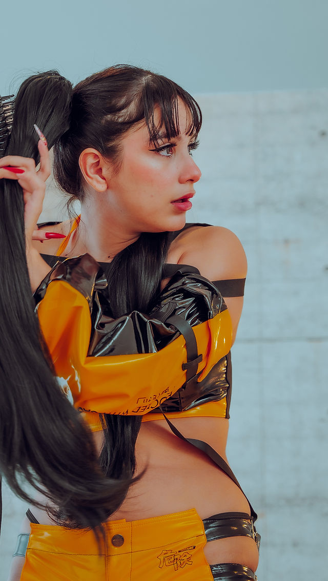 danielle bartolo add Min Galilea Porn photo
