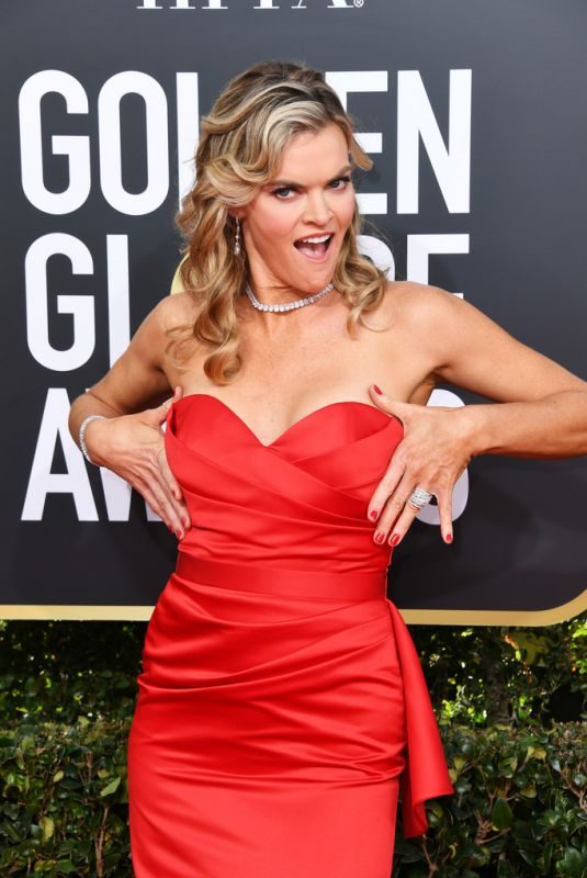 dina soliz add Missi Pyle Bikini photo