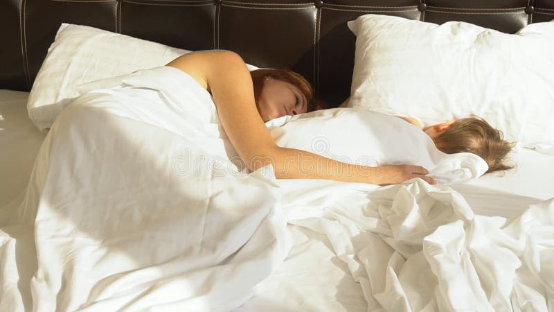 cl roberts add Mom Sleeping Nude photo
