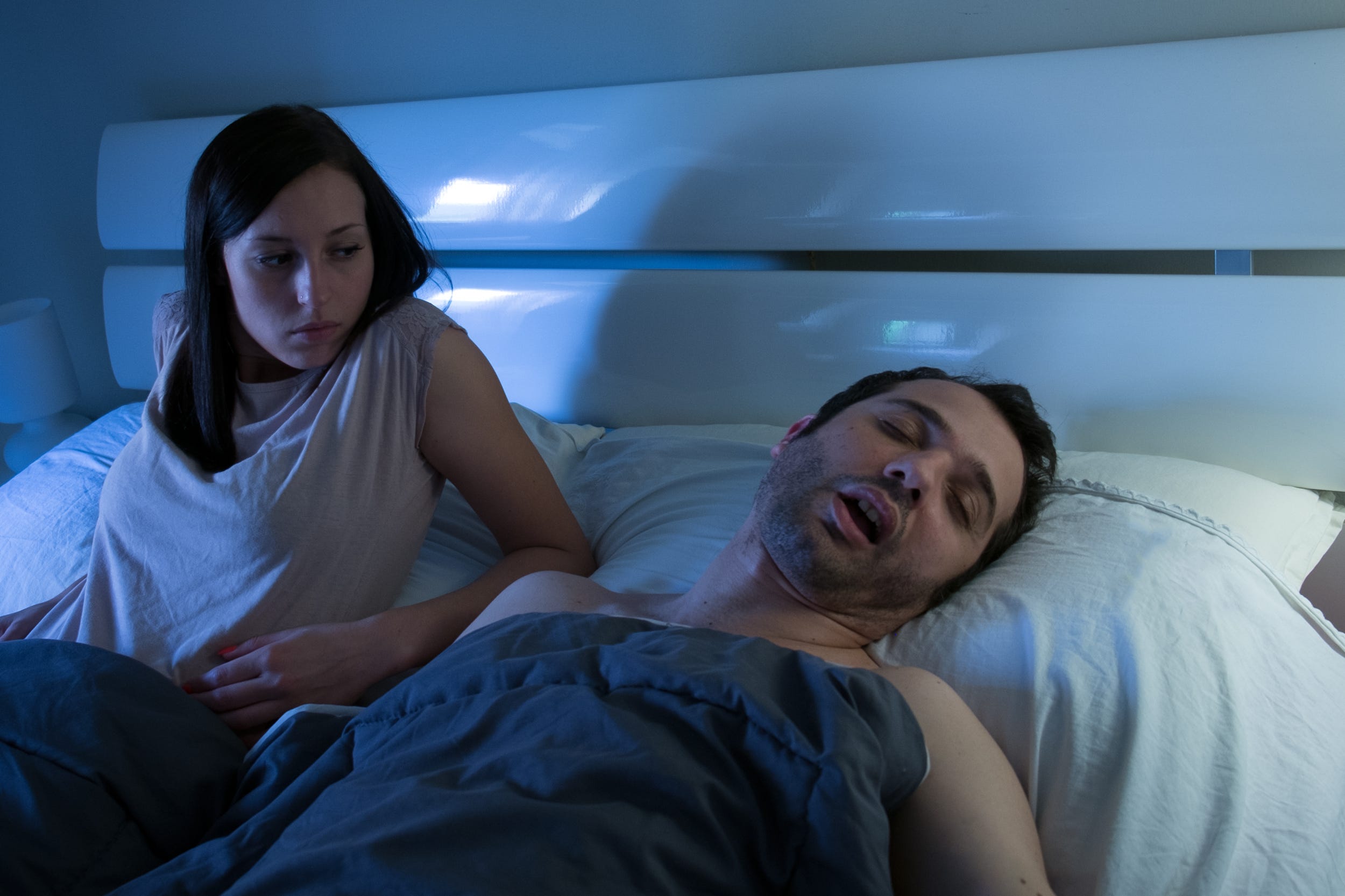 che roldan add Mom Son Sleep Porn photo