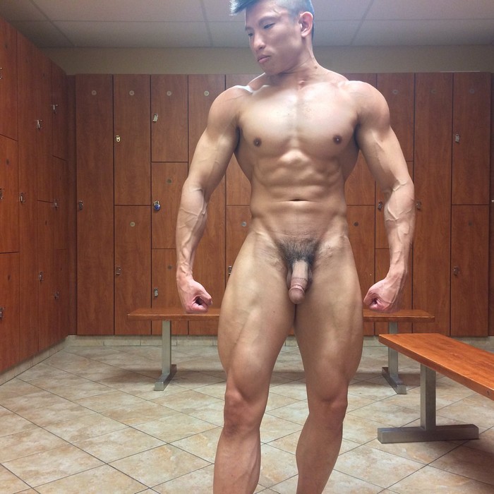 aj moulton add Naked Asian Bodybuilder photo