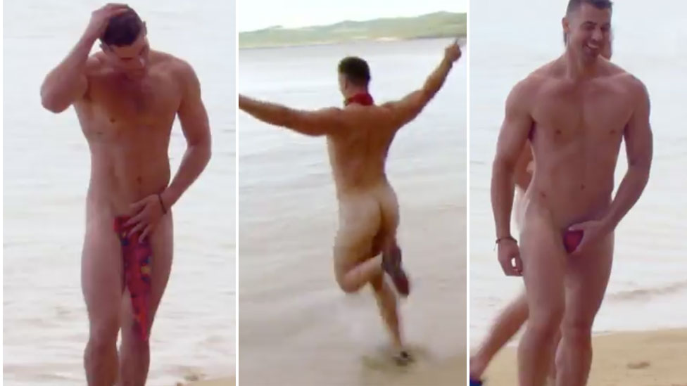 cl young add Naked Australian Men photo