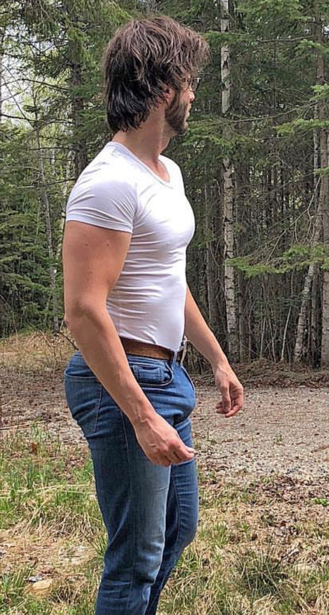 august moe add Naked Bulge photo