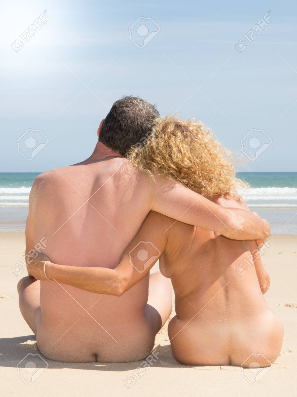 azmi ganu add Naked Couples On The Beach photo