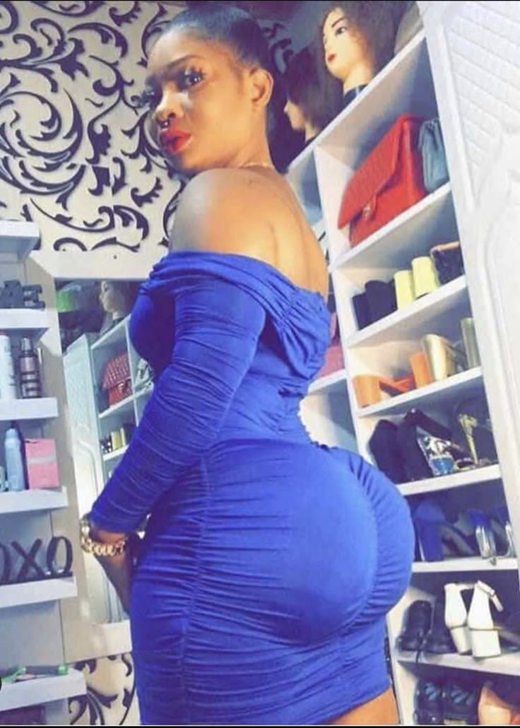 aj omalin add Naked Ladies With Big Booty photo