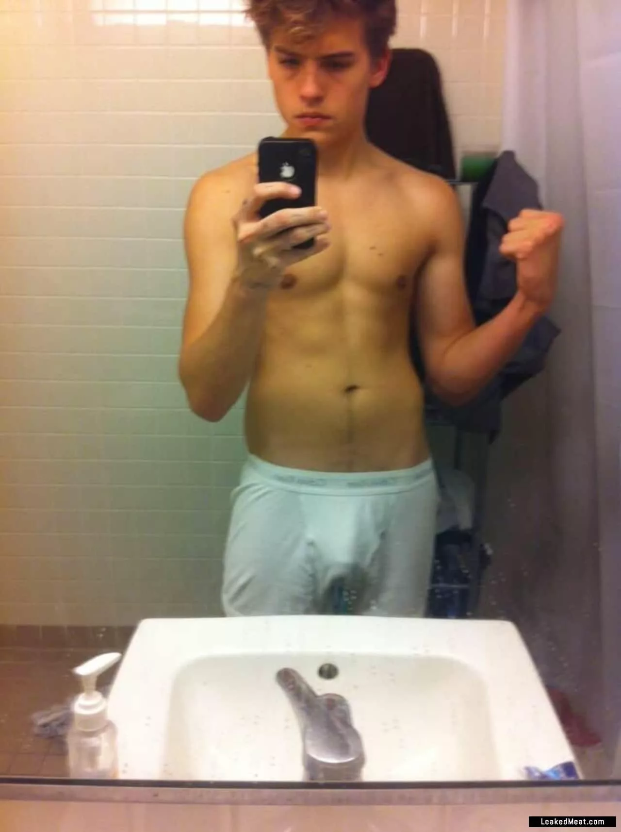 cash howard add Naked Leaked Pictures photo