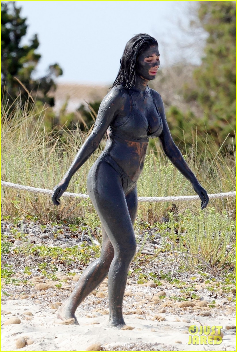 clifford pablo add Naked Mud Bath photo