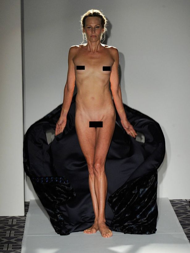 Naked Runway Models 6157