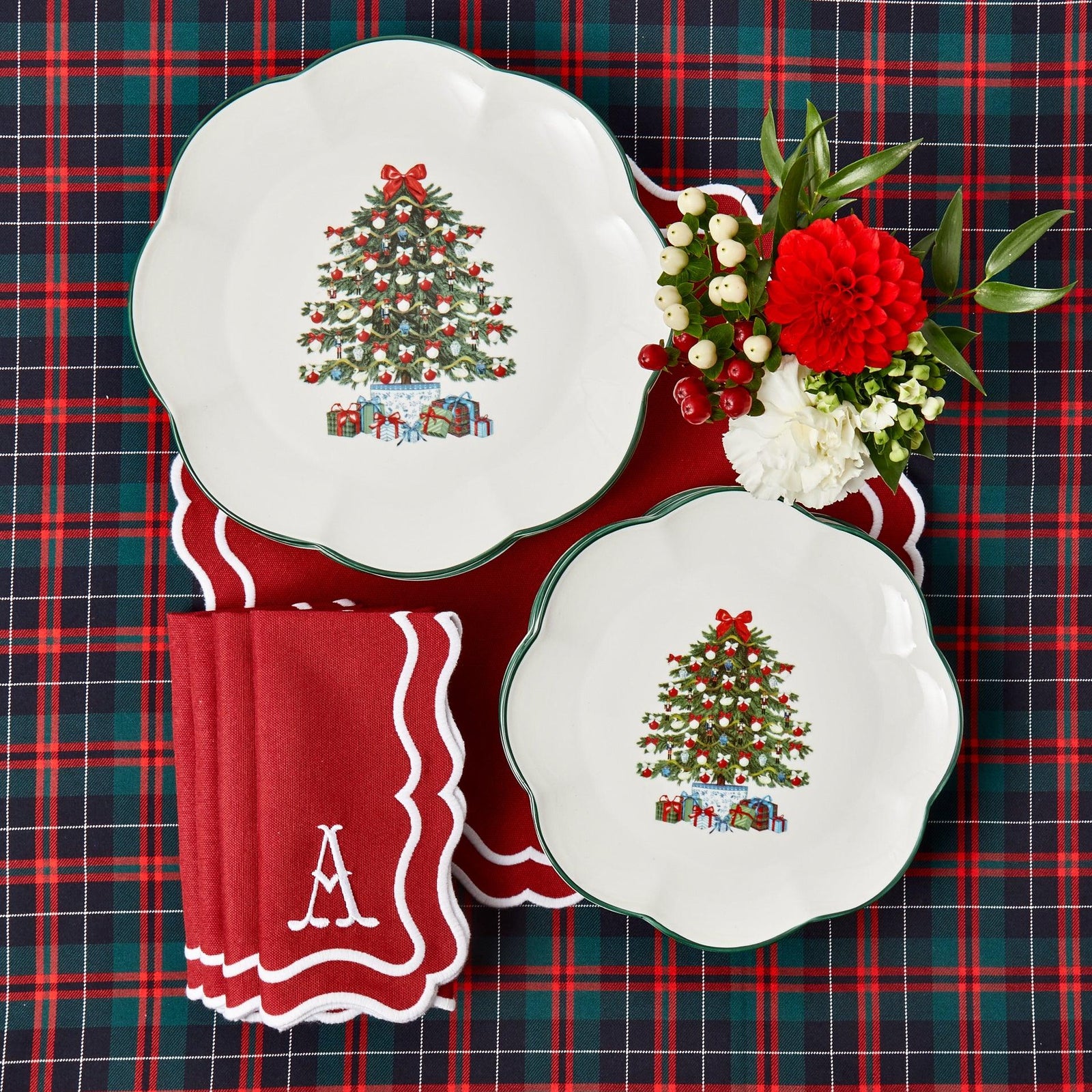 aaron poplawski add Natalie Mars Christmas photo