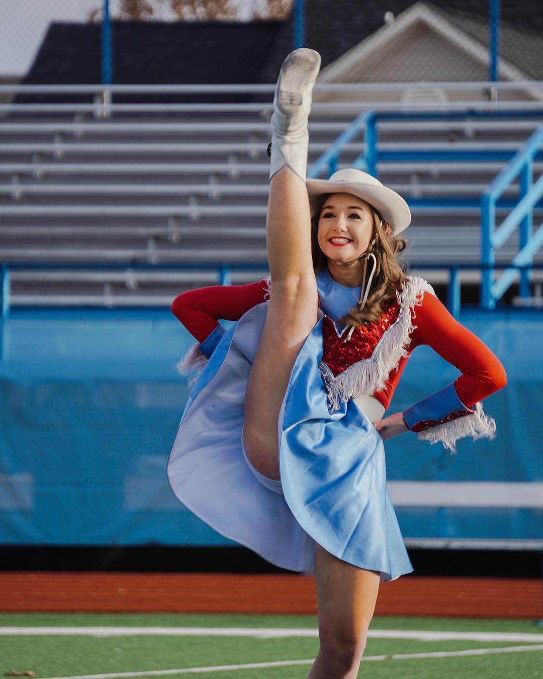 akshay solas add Nude Cheerleader Galleries photo
