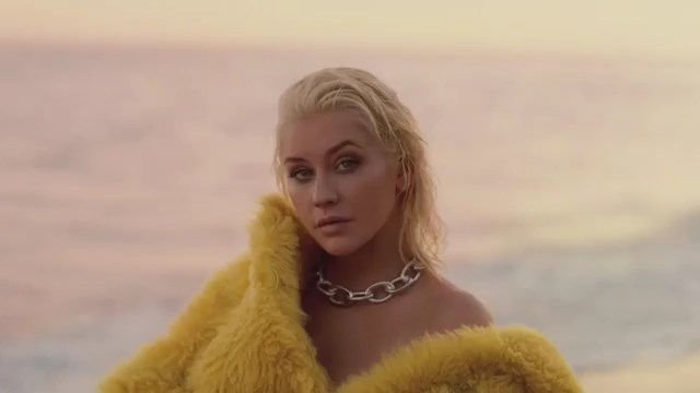 bailey pruett add Nude Images Of Christina Aguilera photo