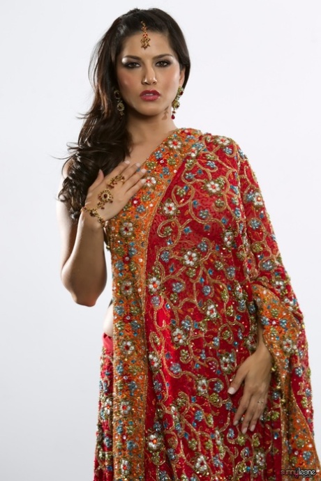 Nude Indian Princess 3165
