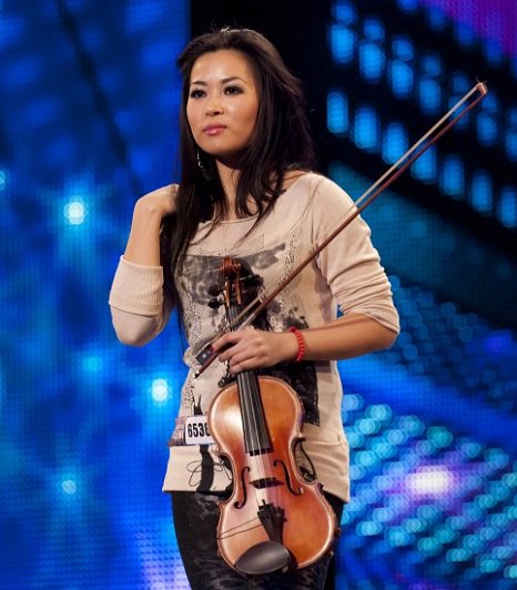 dee sherry add Nude Violin Playing photo