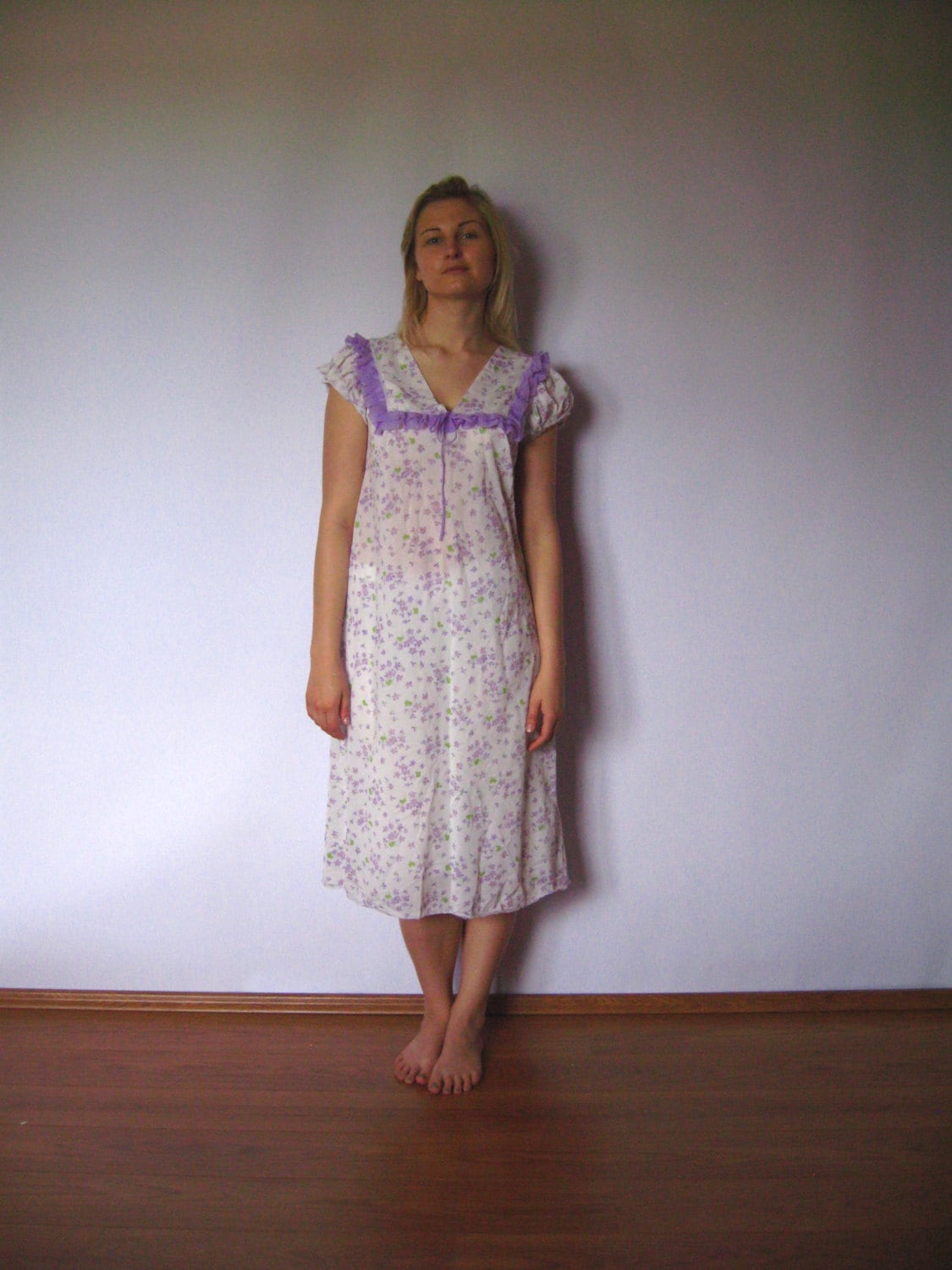 annabelle bermoy add Older Woman Undress photo