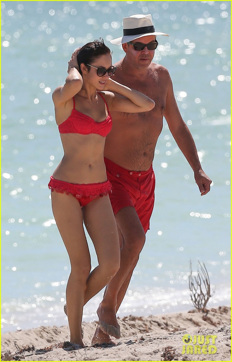 doug kirkley add Olga Kurylenko In A Bikini photo