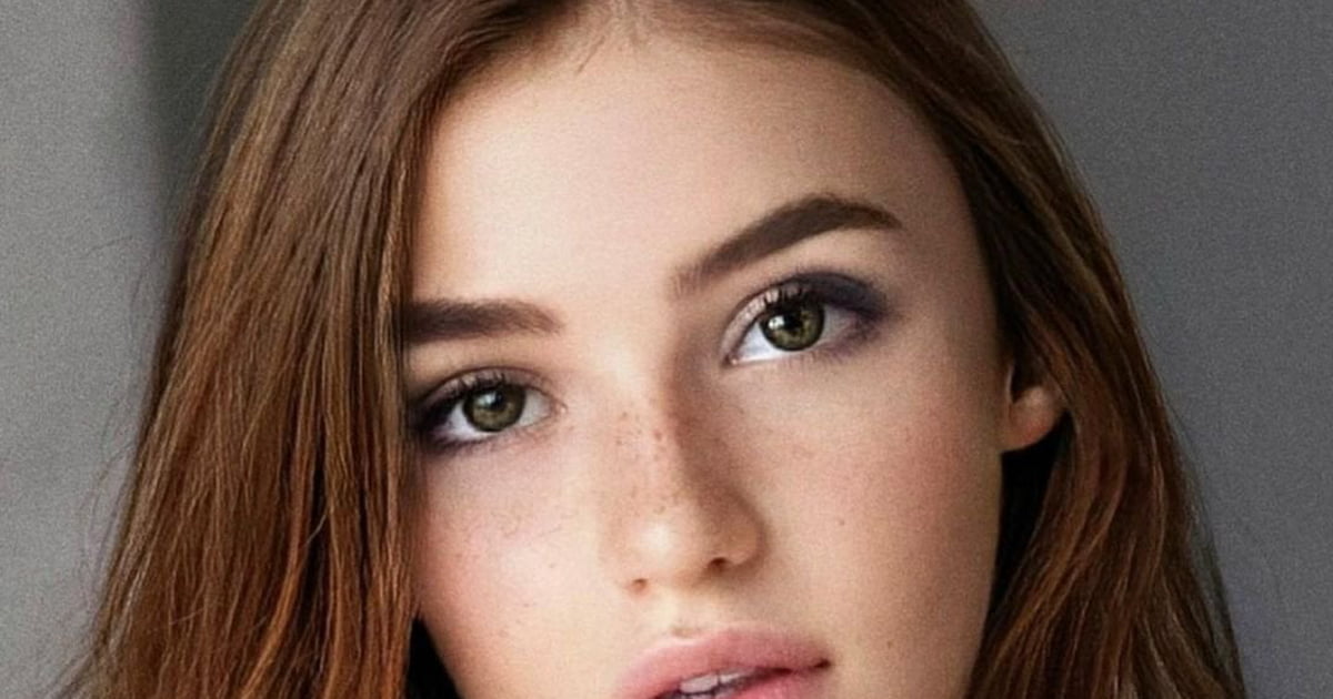 dani girard add Olivia Casta Video photo