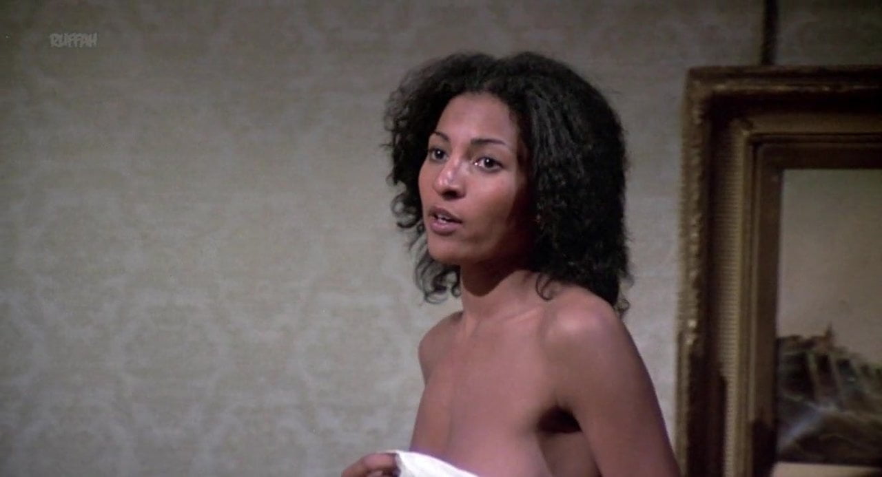 anwaar alam add Pam Grier Breasts photo