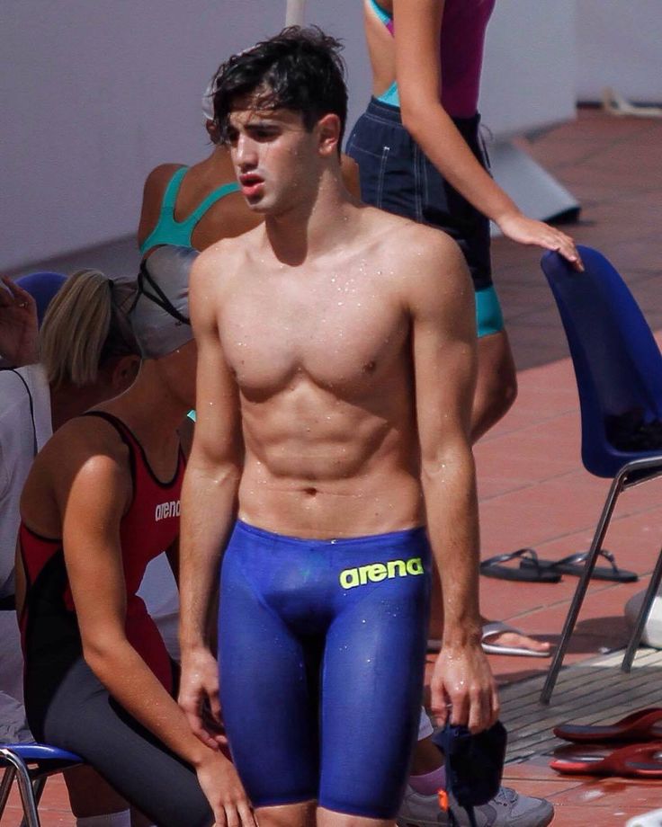 aladeloba charles add Photos Of Men In Speedos photo
