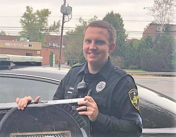 bob seller add Police Officer Blow Job photo