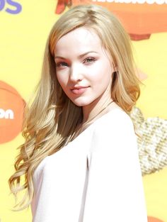 Porn Dove Cameron 19636