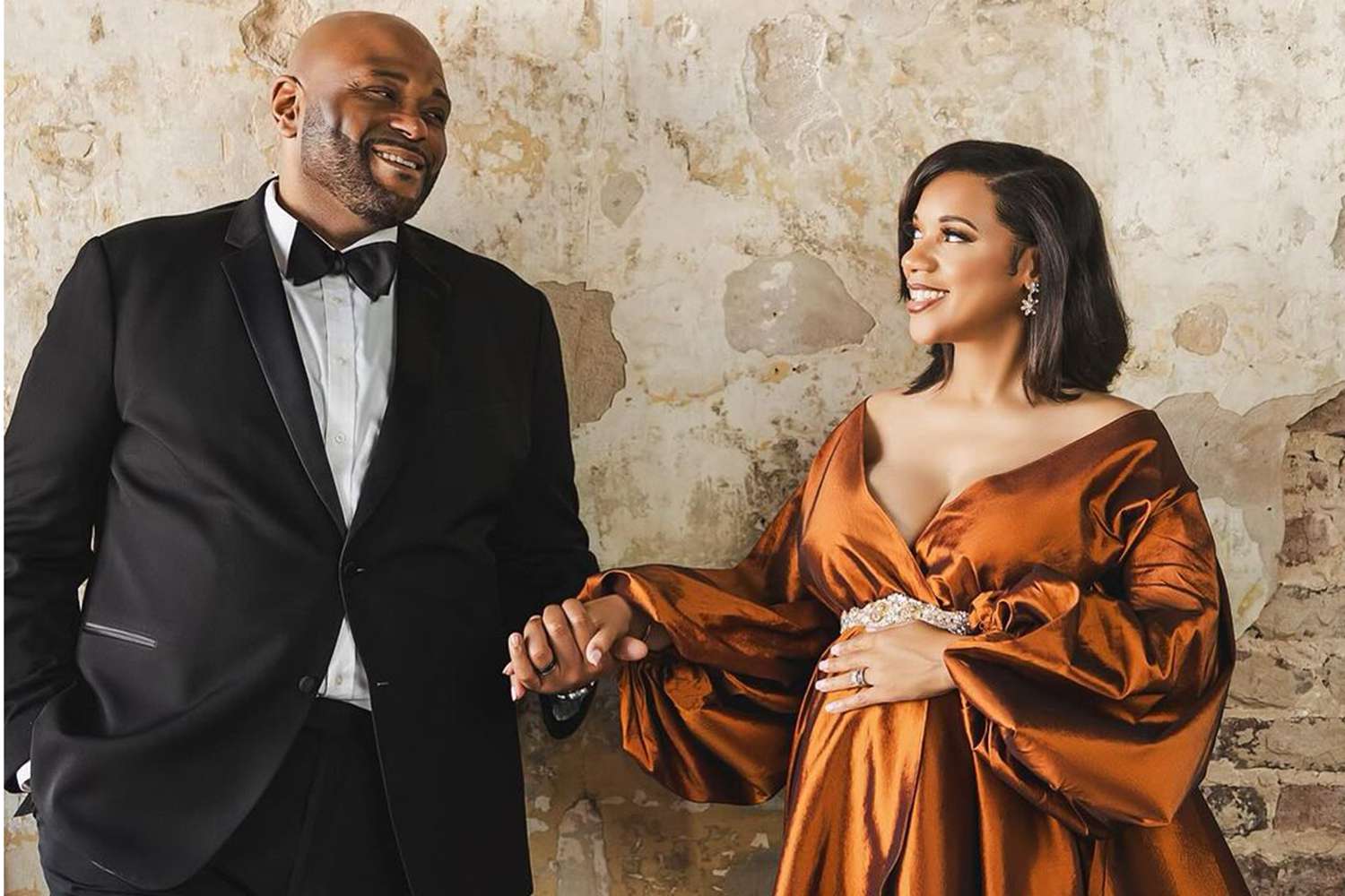 alana gillespie add Pregnant Wife Shared photo