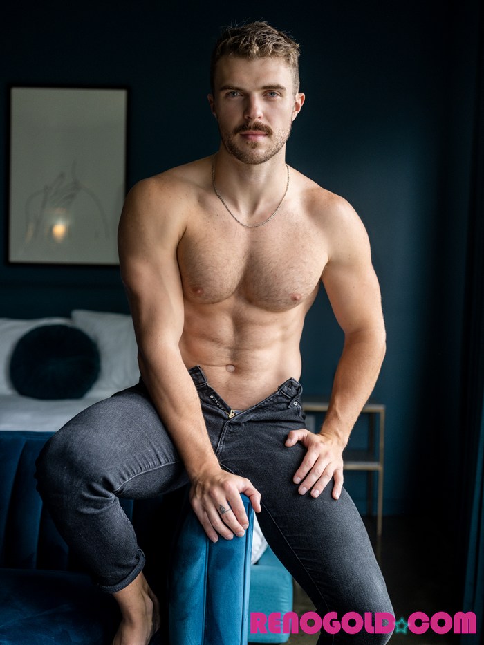 asad furqan add Reno Pornstar photo