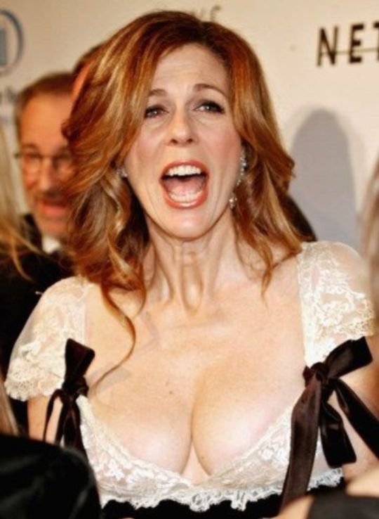 alan revis add Rita Wilson Nude photo
