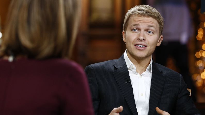 chip goodrich add Ronan Farrow Nude photo