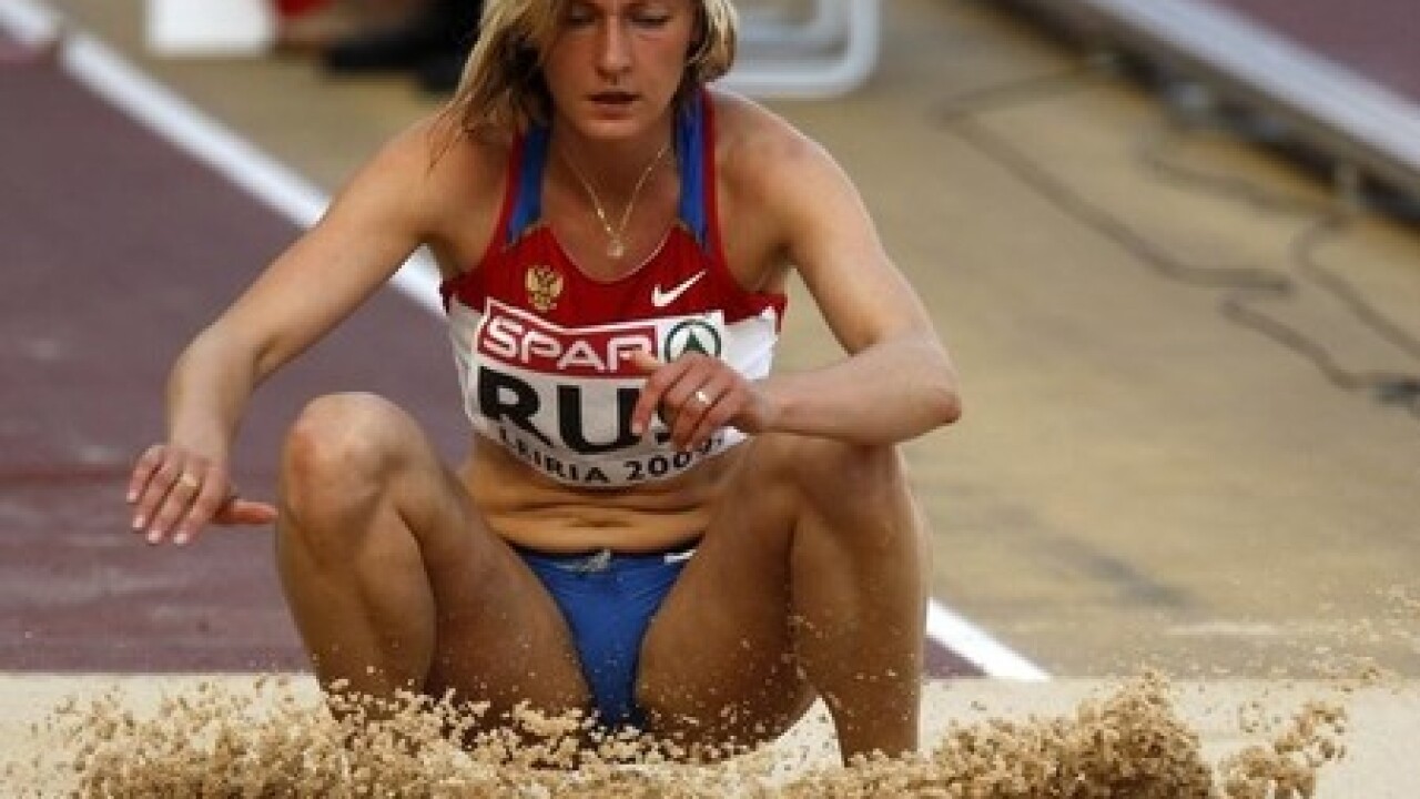 asnawi ali add Russian Cameltoe photo
