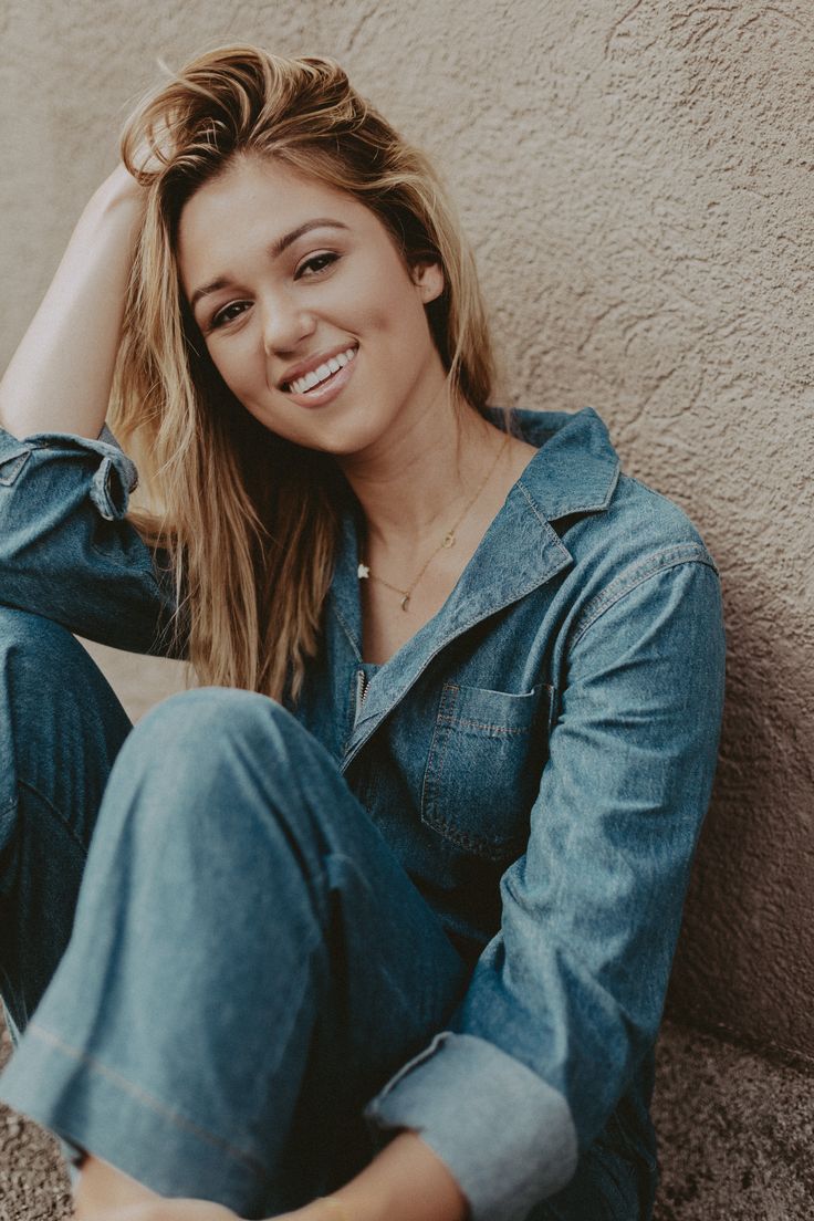 becky lipinski add Saddie Robertson Nude photo