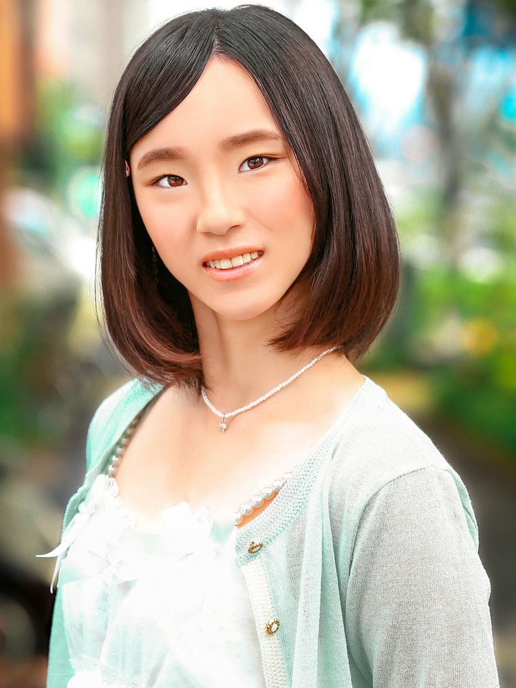 david wailes add Saori Maeda photo