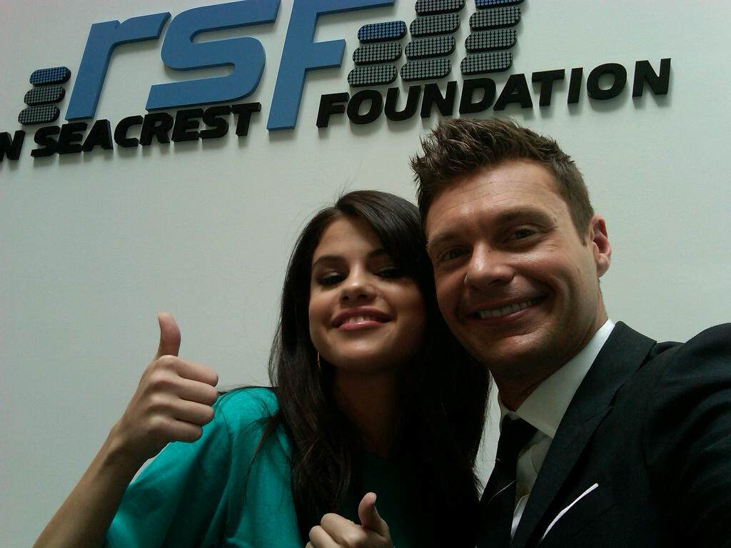 ben jonathan add Selena Ryan photo
