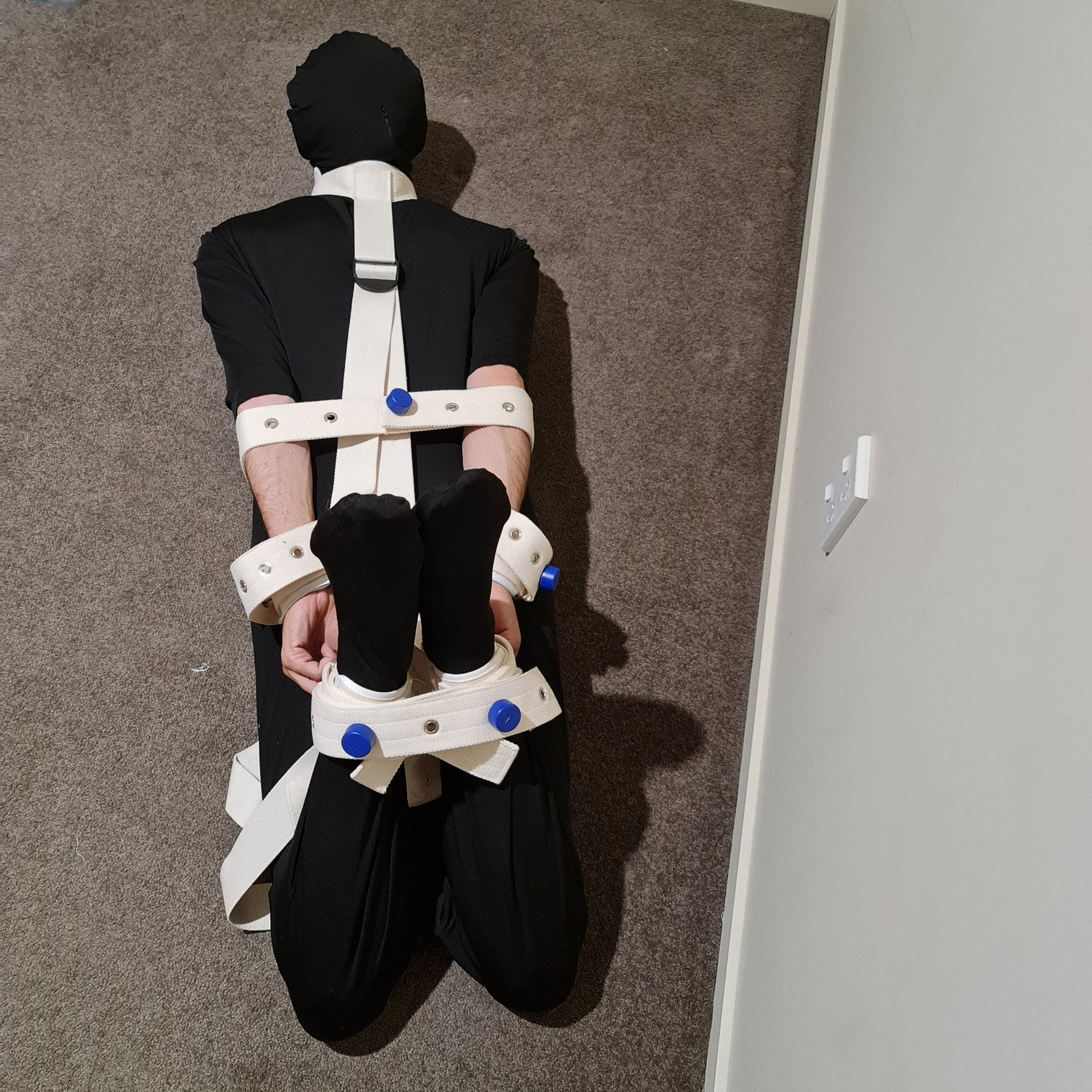 asri wahyudi add Self Bondage Fail photo