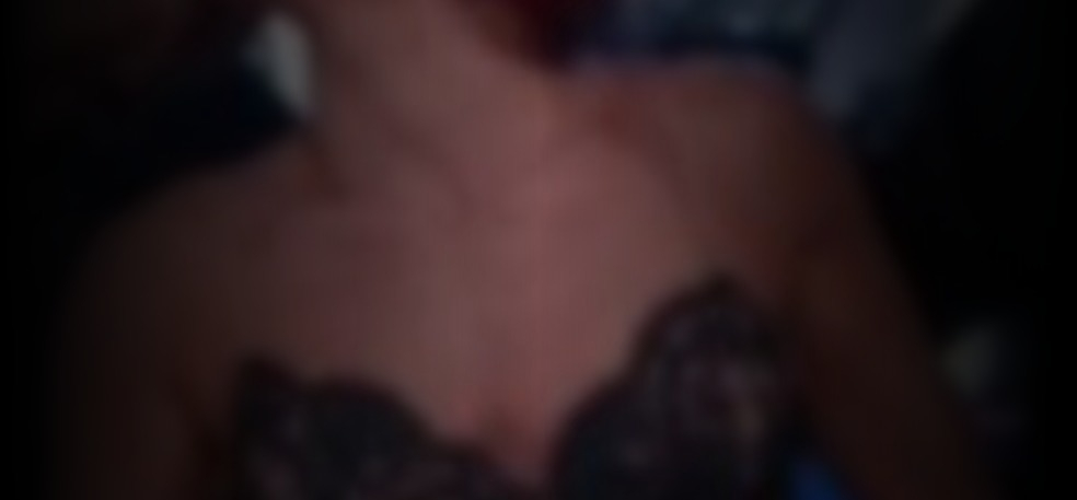 allen bender add Sharna Burgess Naked photo
