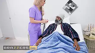 csilla ban add Slimthick Vic Nurse photo