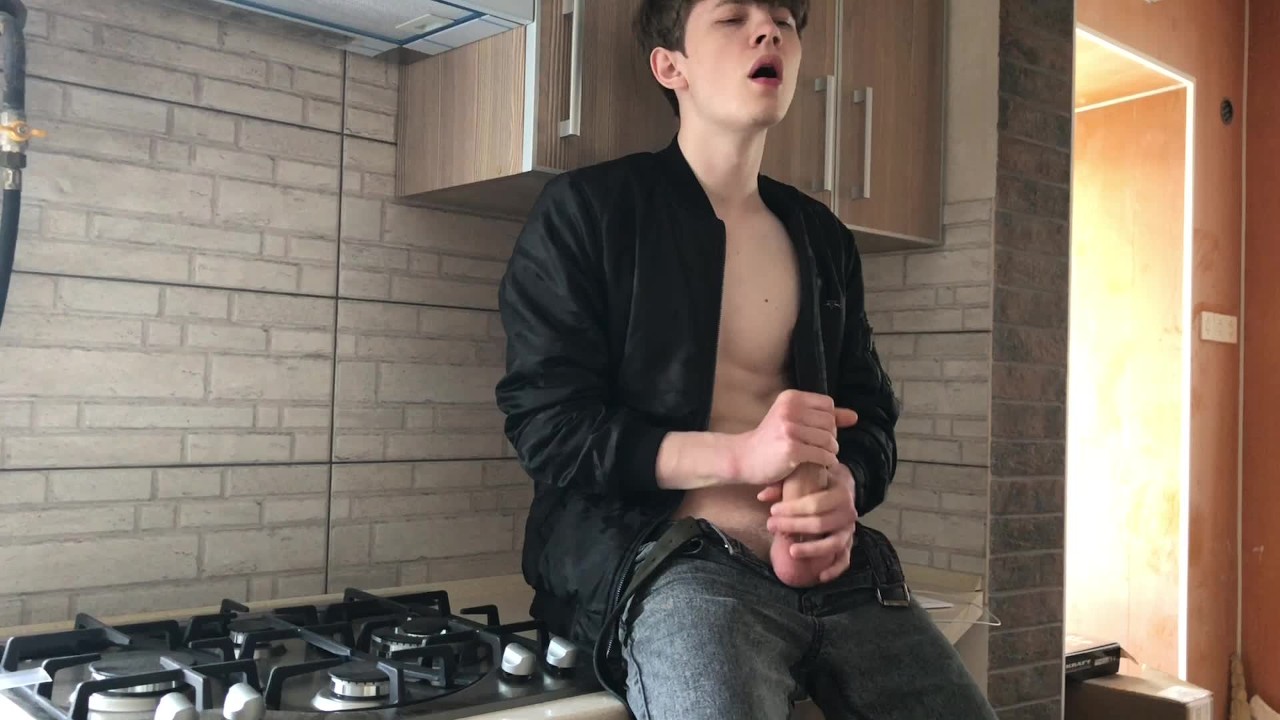 domonique cunningham add Son Jacking Off photo
