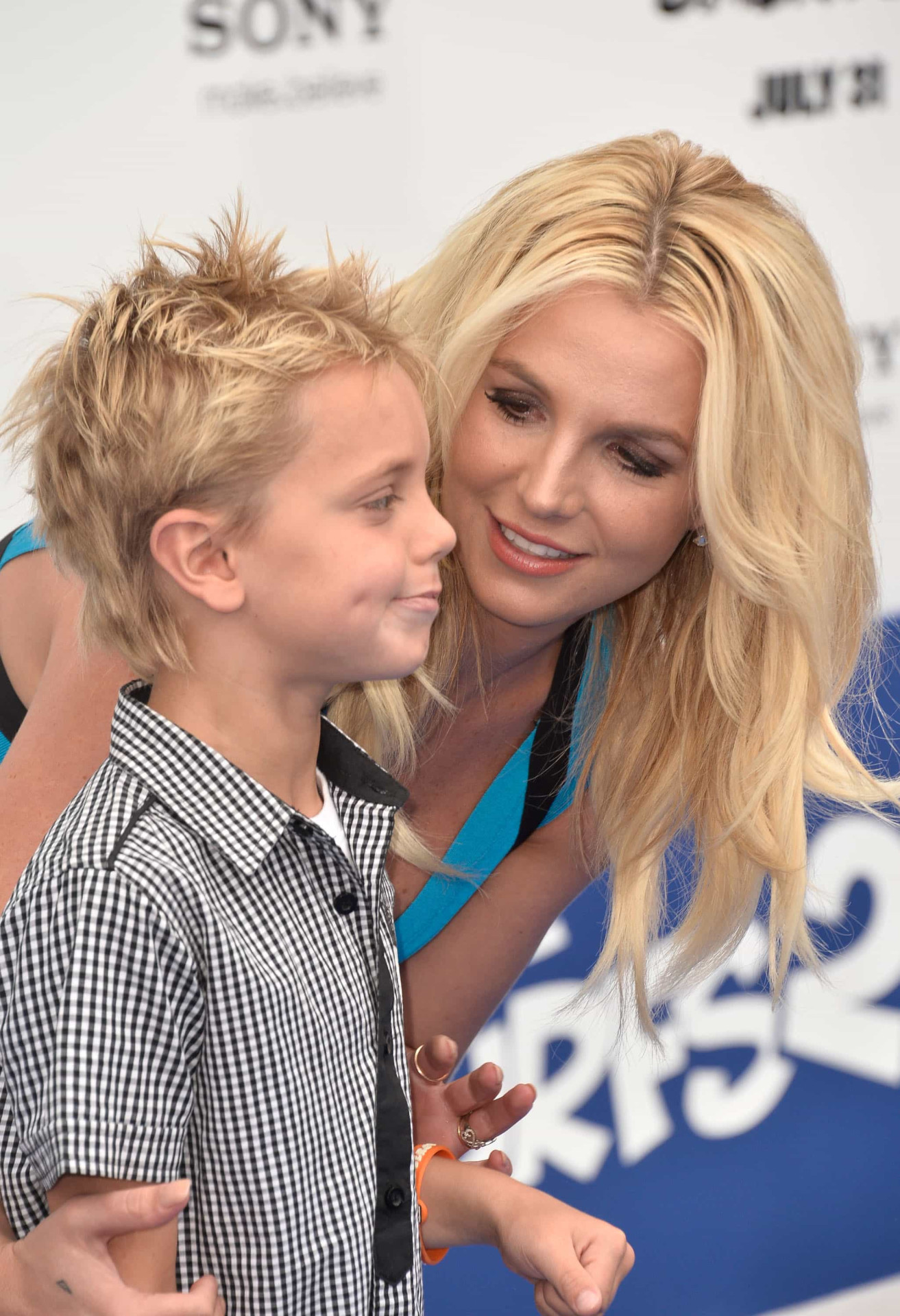 boris pecker add Sons Cumming In Moms photo