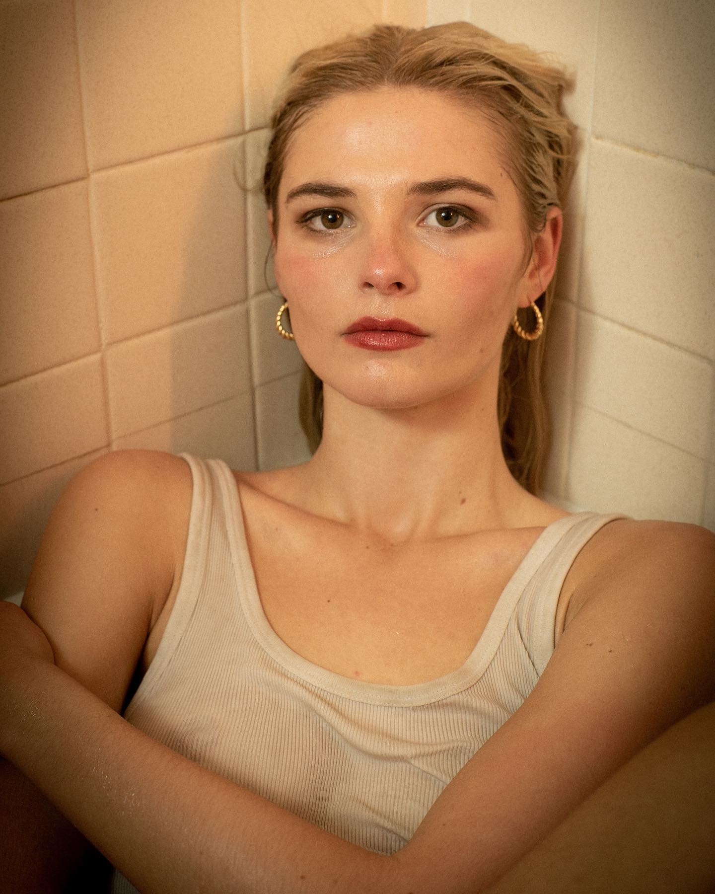 david guastella add Stefanie Scott Nude photo