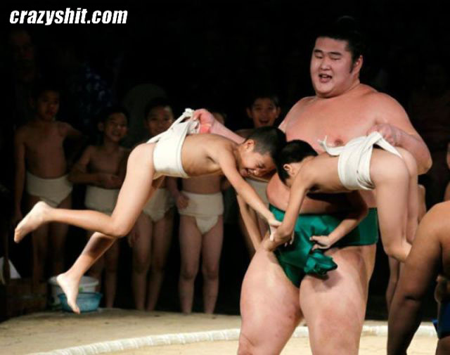 dhanushka ganegoda add Sumo Porn photo