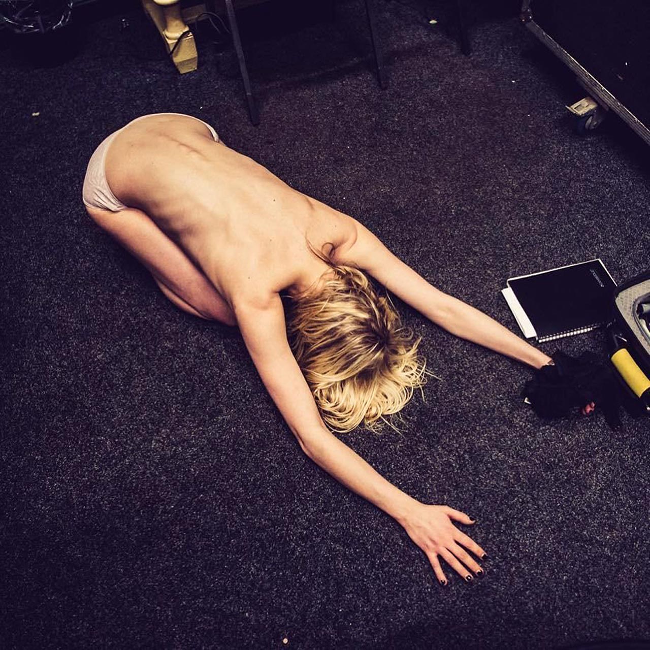 andy ramdhan add Taylor Momsen Hot photo