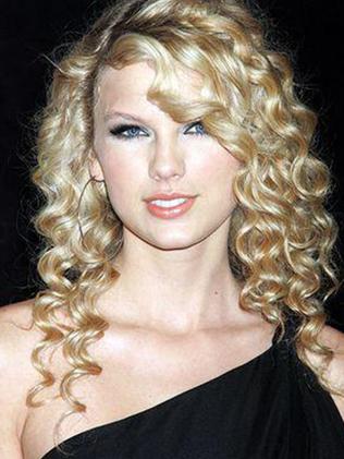 christy valdez add Taylor Swift Blowjobs photo