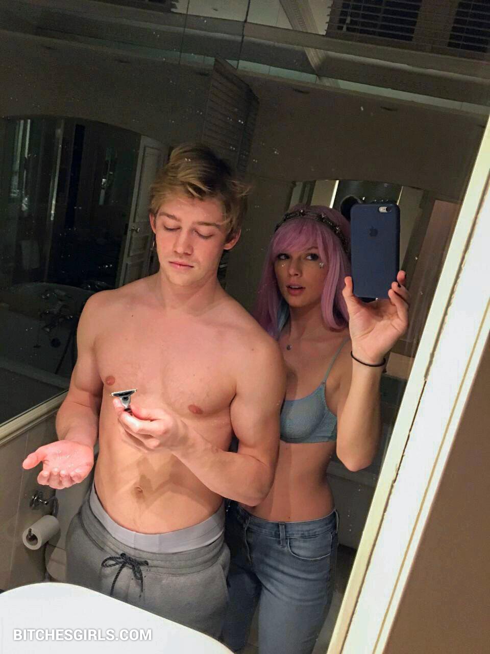 bobbi bullard add Taylor Swift Nude Leaks photo