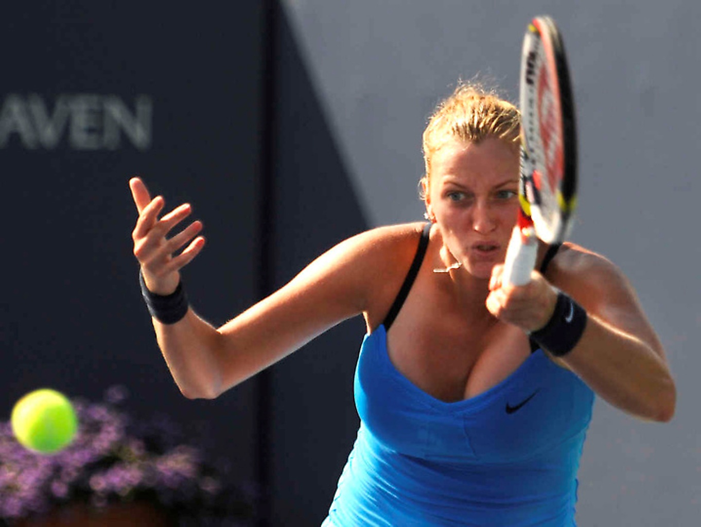 amir namavar add Tennis Nipples photo