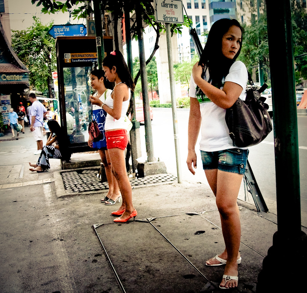 dale ekahi michaels add Thai Hooker Photos photo