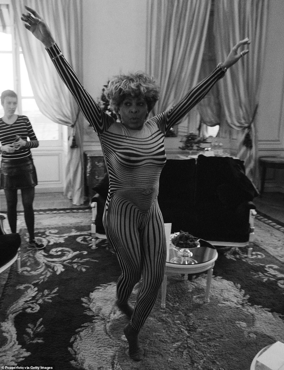 angus morrison add Tina Turner Naked photo