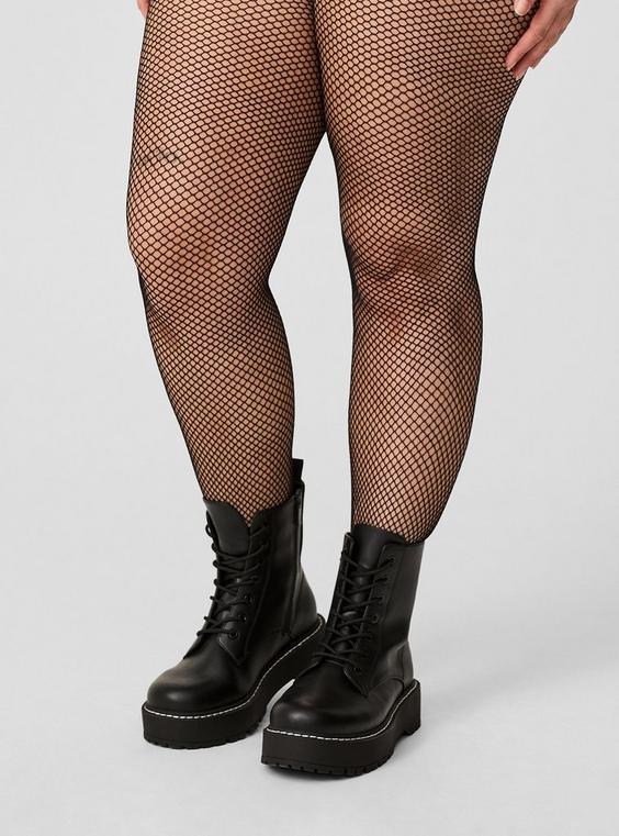 diane driggers add Torrid Stockings photo